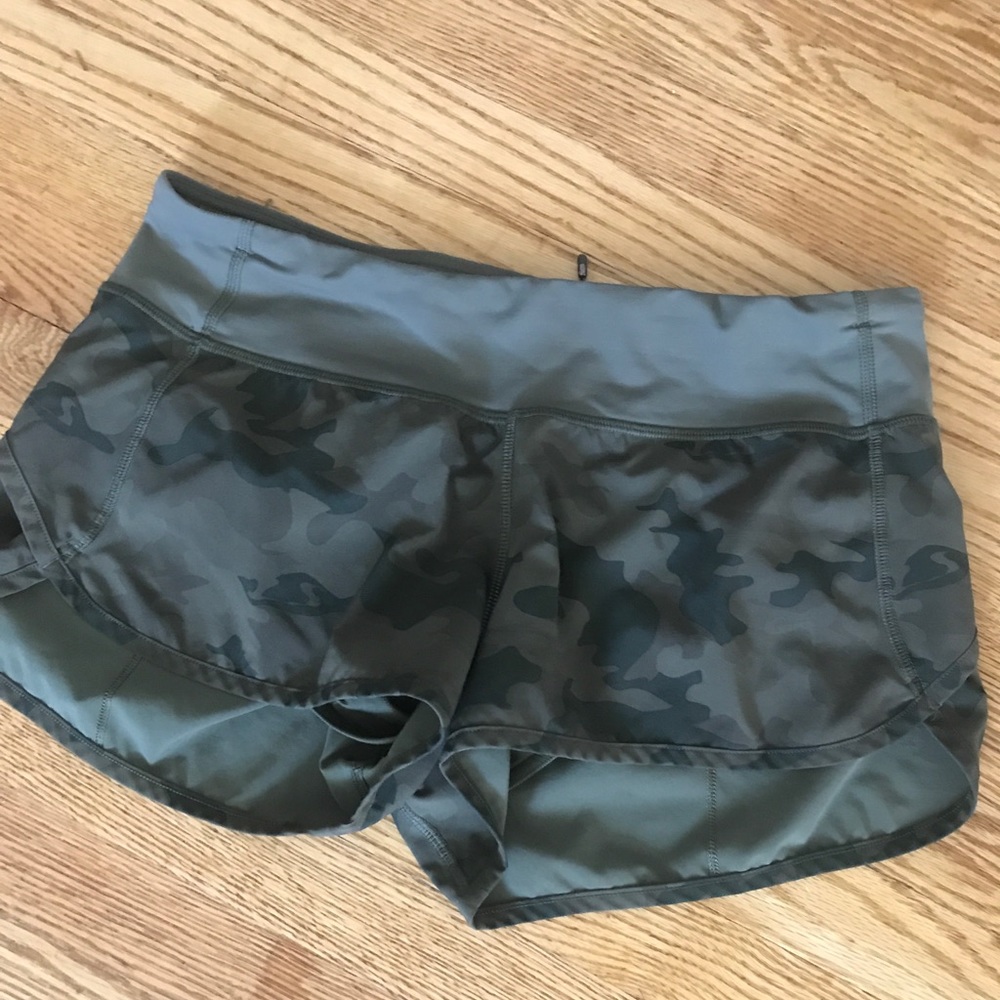 Lululemon speed short size 6